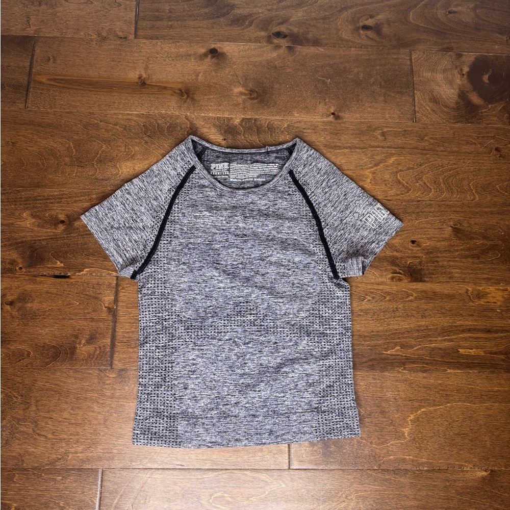 Victoria's Secret Pink Heathered Gray seamless Top XS NWOT